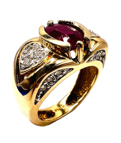 Natural Ruby Diamond 14K Gold Ring - size 7