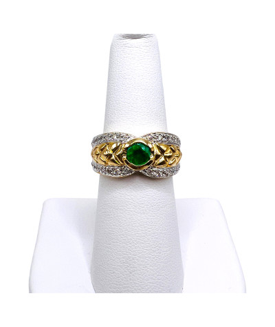 Solitaire Emerald Diamond Band Ring - size 7