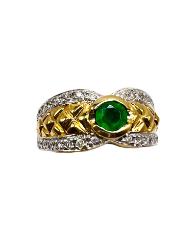 Solitaire Emerald Diamond Band Ring - size 7