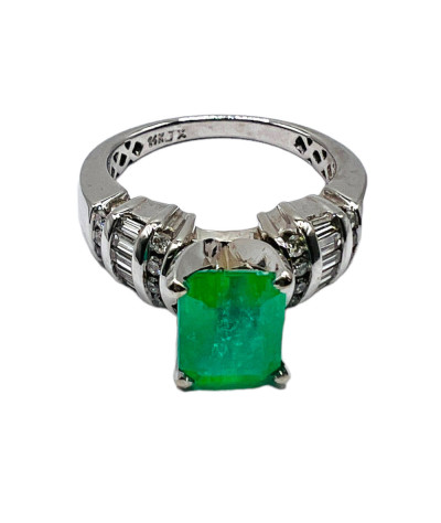 Emerald Diamond Band Ring 14k White Gold - size