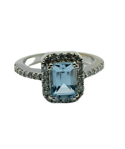 14k White Gold Ring Aquamarine & Diamonds size 7.5