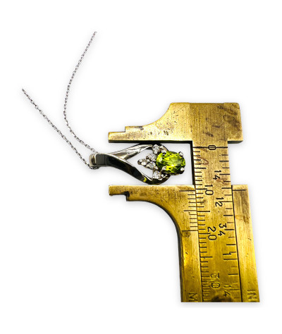 14k White Gold Diamond & Peridot Slide Pendant Necklace