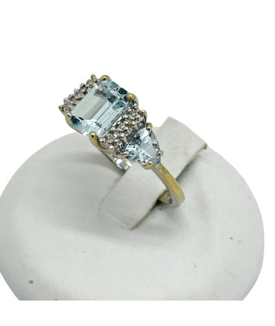 Diamonds & Blue Aquamarine Ring 10k Solid White Gold