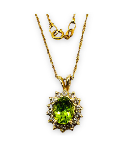 Peridot & Diamond Pendant Necklace 14k Gold