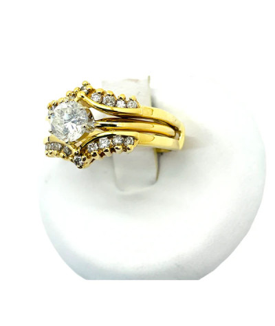 14k Gold Diamond Wedding Engagement Ring Set - size 7