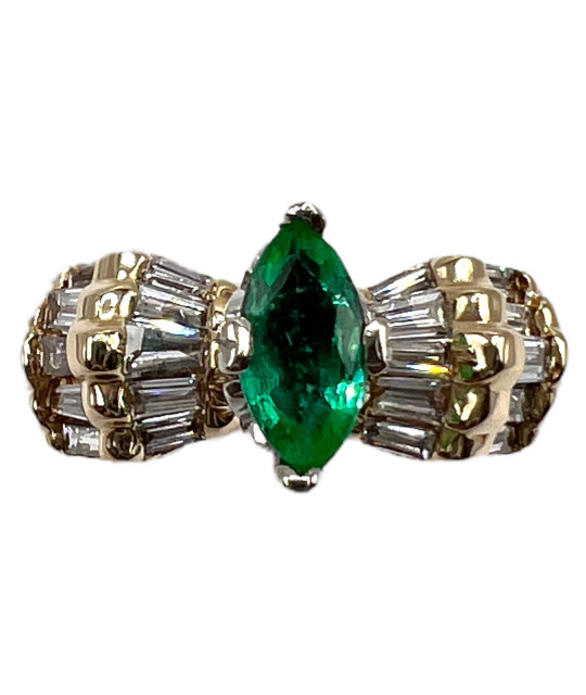 Emerald Diamond Ring 14k Gold - size 6.5