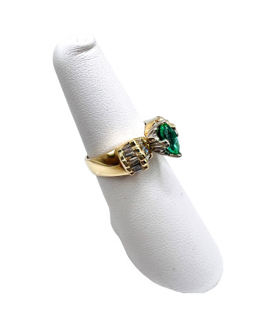 Emerald Diamond Ring 14k Gold - size 6.5